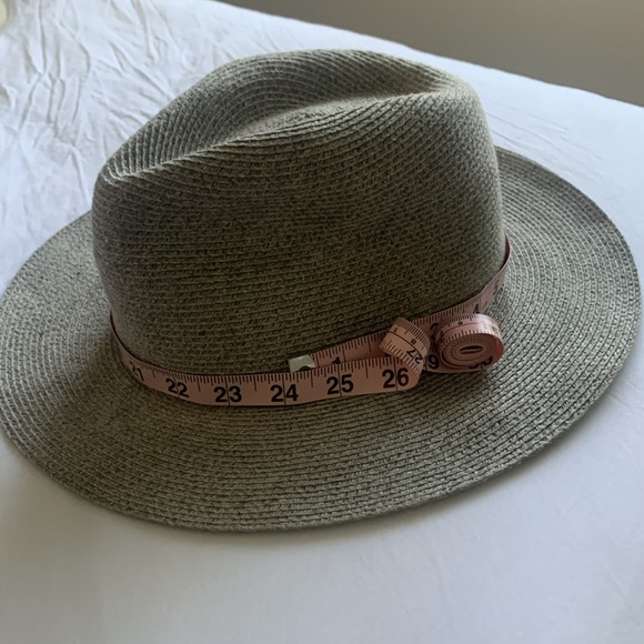 Gray hat - Picture 5 of 5